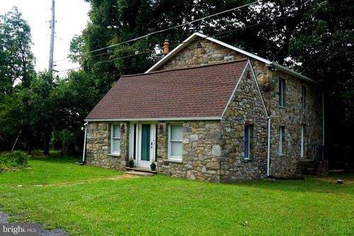 284 Good Shepherd Rd, BLUEMONT, VA, 20135-4729 | Card Image