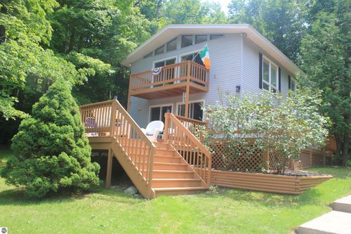 7066 Crystal Shores Drive, Bellaire, MI, 49615 | Card Image