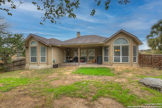 8511 Magdalena Run, House other with 3 bedrooms, 2 bathrooms and null parking in Helotes TX | Image 23
