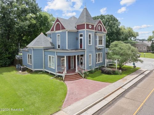 613 S Main St, Opelousas, LA, 70570-6055 | Card Image