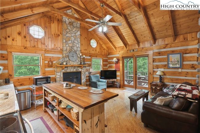 710 River Hills Rd, House other with 3 bedrooms, 3 bathrooms and null parking in Lansing NC | Image 7