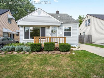 13670 Talbot Street, Home with 3 bedrooms, 1 bathrooms and null parking in Oak Park MI | Image 1