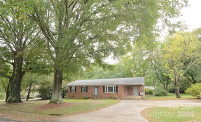 48 - 147 Deerfield Circle, House other with 3 bedrooms, 1 bathrooms and null parking in Troy NC | Image 2