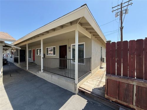 14-936 W Foothill Blvd, Azusa, CA, 91702 | Card Image