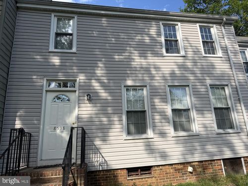8538 Anderson Ave, Marshall, VA, 20115-3700 | Card Image