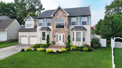 9 Brielle Ave, Egg Harbor Township, NJ, 08234-5732 | Card Image