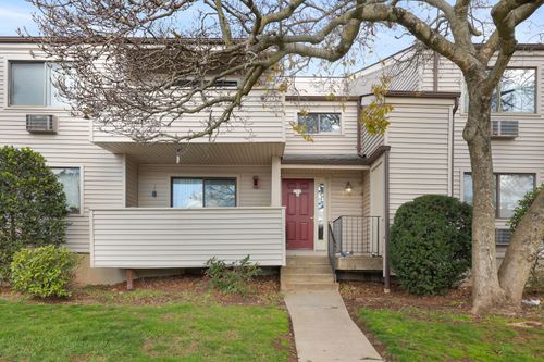 b5-252 Harlem Ave, Bridgeport, CT, 06606-4533 | Card Image