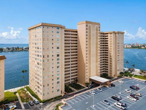 apt-602-5200 Brittany Dr S, SAINT PETERSBURG, FL, 33715-1529 | Card Image