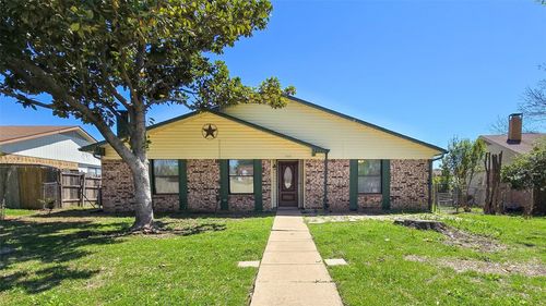 1526 Toyah Creek Ln, Garland, TX, 75040-5418 | Card Image