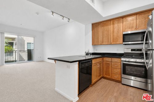 311-4060 Glencoe Avenue, Marina del Rey, CA, 90292 | Card Image