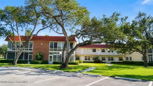 202-6 Vista Palm Ln, VERO BEACH, FL, 32962-0806 | Card Image