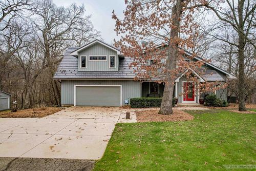 7839 Big Timber Trl, Middleton, WI, 53562-4110 | Card Image