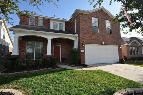 2931 Silver Landing Ln, Dickinson, TX, 77539-4394 | Card Image