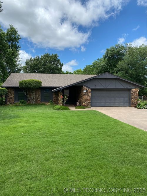 23536 Timber Trl, Bristow, OK, 74010-3879 | Card Image