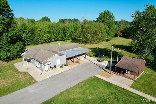 5823 Mcdaneld Road, Kell, IL, 62853 | Card Image