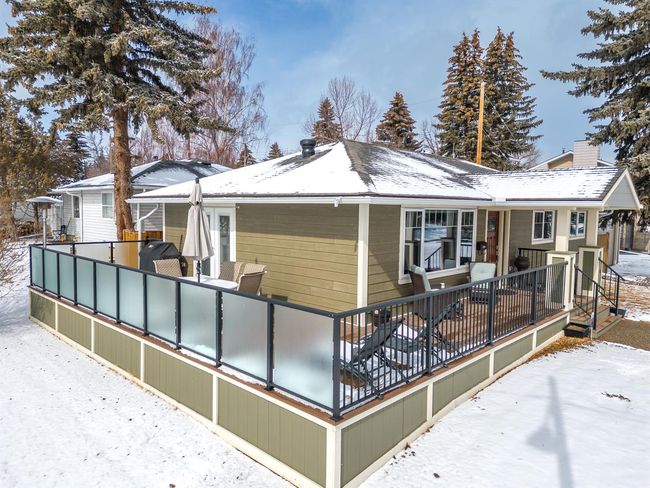2231 38 St Sw, House detached with 4 bedrooms, 3 bathrooms and 4 parking in Calgary AB | Image 6