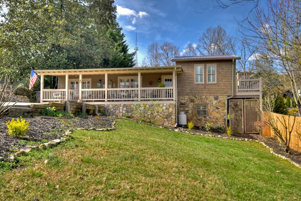 College St, Blue Ridge, GA 30513