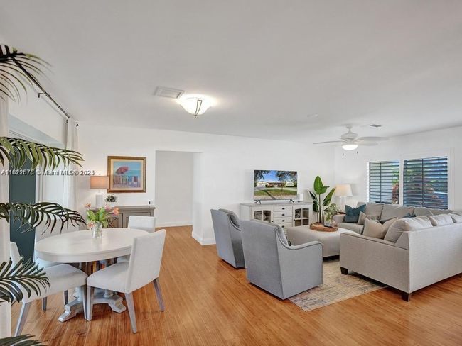 2721 Ne 45 Th St, House other with 2 bedrooms, 2 bathrooms and null parking in Lighthouse Point FL | Image 16