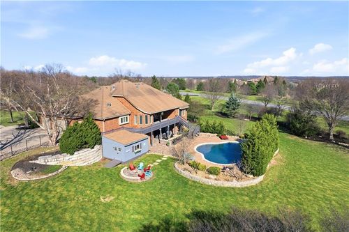 10777 179th Ter, Overland Park, KS, 66013-8504 | Card Image