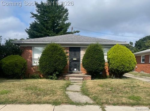 8841 Wormer, Redford, MI, 48239-1229 | Card Image