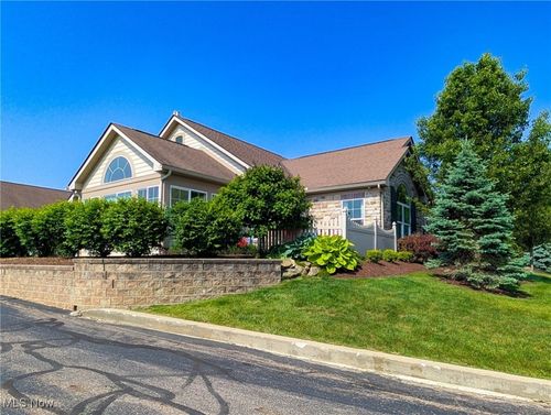 1916 Woods Dr, Streetsboro, OH, 44241-4657 | Card Image