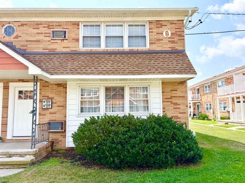 o-4-5520 Suffolk Ct, Ventnor City, NJ, 08406-1421 | Card Image