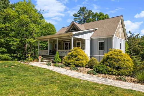 38 Beaus Valley Dr, Glade Valley, NC, 28627 | Card Image