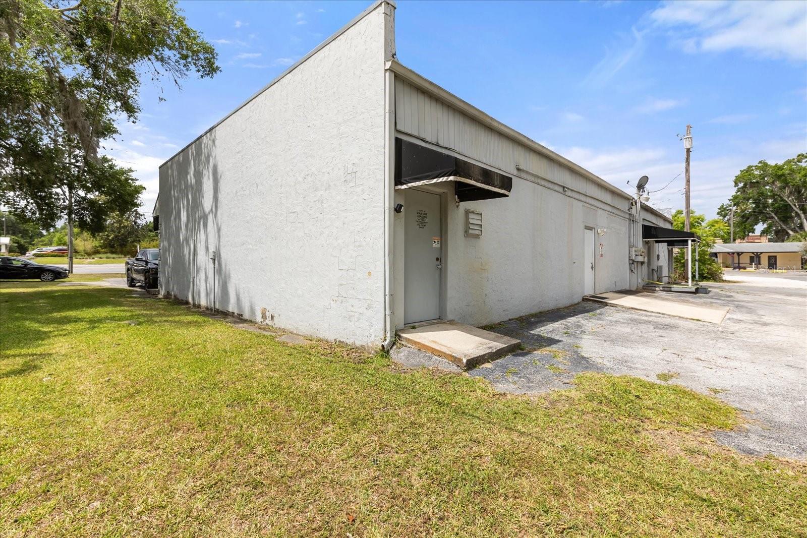 Commercial Sale in BELLEVIEW 2