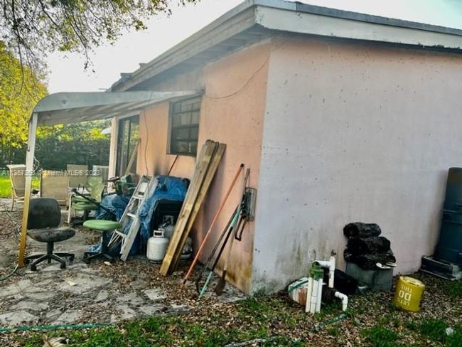 665 Ne 178th St, House other with 3 bedrooms, 2 bathrooms and null parking in Miami FL | Image 26