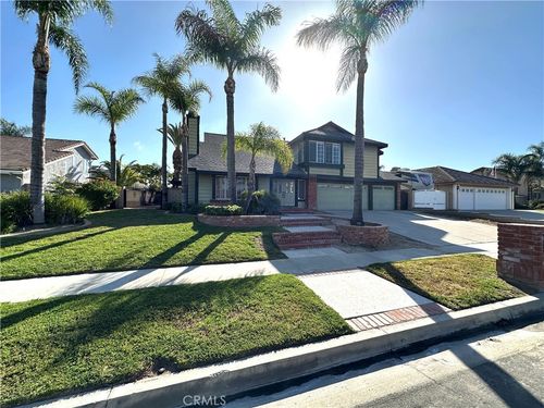 1787 Greenview Ave, Corona, CA, 92878-3698 | Card Image