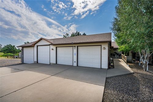 3203 Chief Looking Glass Rd, Laurel, MT, 59044-9442 | Card Image
