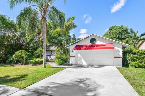 7601 Texas Trl, Boca Raton, FL, 33487-1423 | Card Image