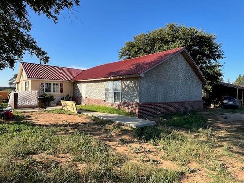 910 County Road A, Tahoka, TX, 79373-5406 | Card Image
