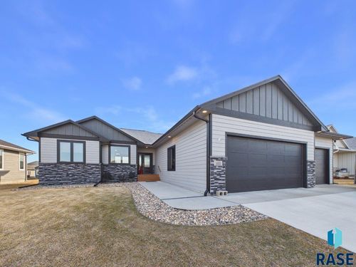 600 Quartzite Ave, Tea, SD, 57064-2616 | Card Image