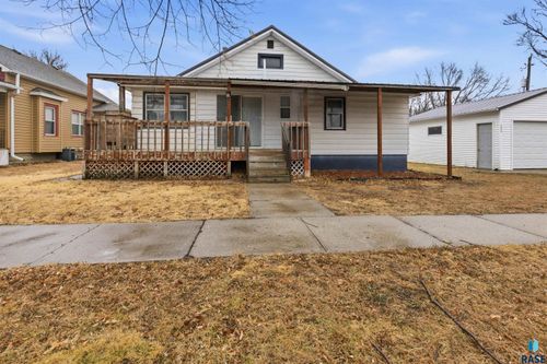 204 E 5th St Street, Alcester, SD, 57001 | Card Image