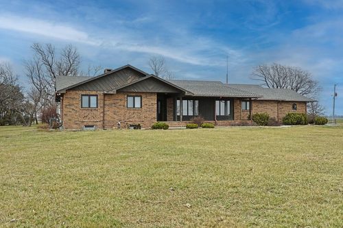 1962 30th, Peabody, KS, 66866-9823 | Card Image