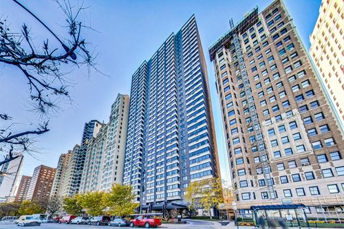 16e-1440 N Lake Shore Dr, Chicago, IL, 60610-5942 | Card Image