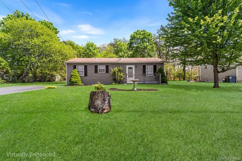 511 Bourdois Avenue, Brookhaven, NY, 11713 | Card Image