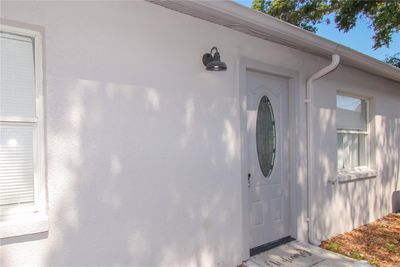 1004 Osage Street, House other with 3 bedrooms, 2 bathrooms and null parking in CLEARWATER FL | Image 2