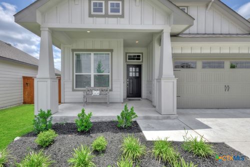 123 Paul Pena Dr, San Marcos, TX, 78666-5799 | Card Image