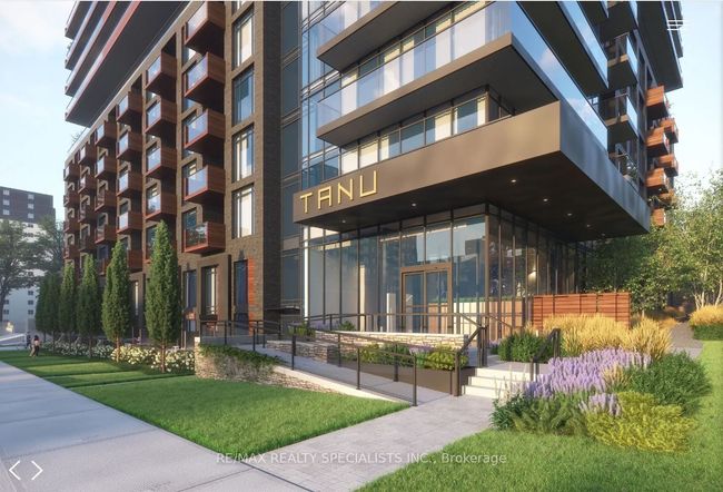 810 - 21 Park St E, Condo with 2 bedrooms, 1 bathrooms and null parking in Mississauga ON | Image 6