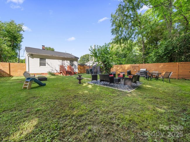 Patio | Image 18