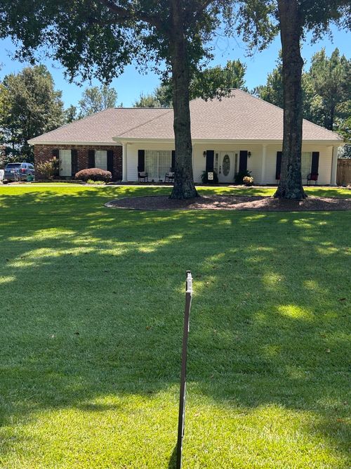 40 Pleasant Hl, Sumrall, MS, 39482-5052 | Card Image