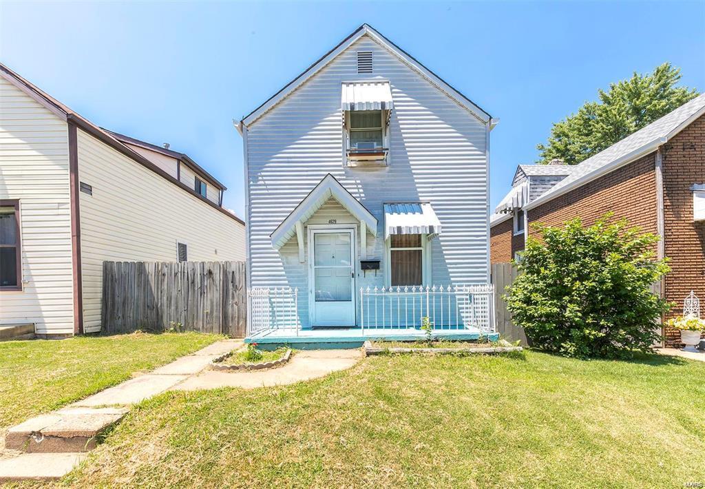 Varrelmann Ave, Saint Louis, MO 63116