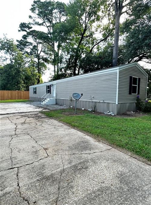 828 Magnolia St, Simmesport, LA, 71369-2120 | Card Image