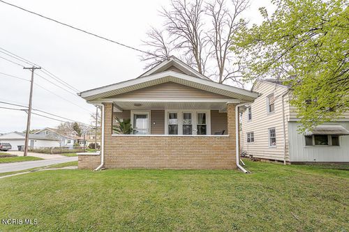 1135 Hawk St, Toledo, OH, 43612-2864 | Card Image