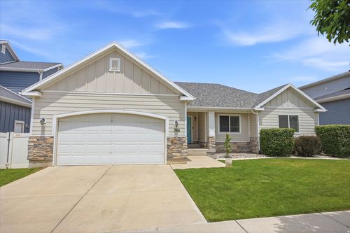 768 W Star Spangled Dr, Bluffdale, UT, 84065-5660 | Card Image