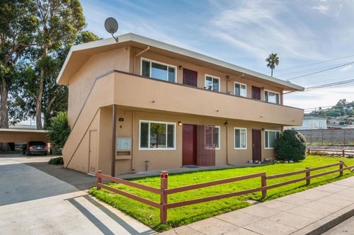apt-d-4 E 41st Pl, San Mateo, CA, 94403-4631 | Card Image