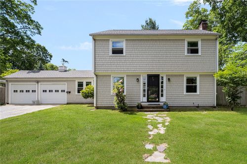 34 Terrace Dr, East Greenwich, RI, 02818-2527 | Card Image
