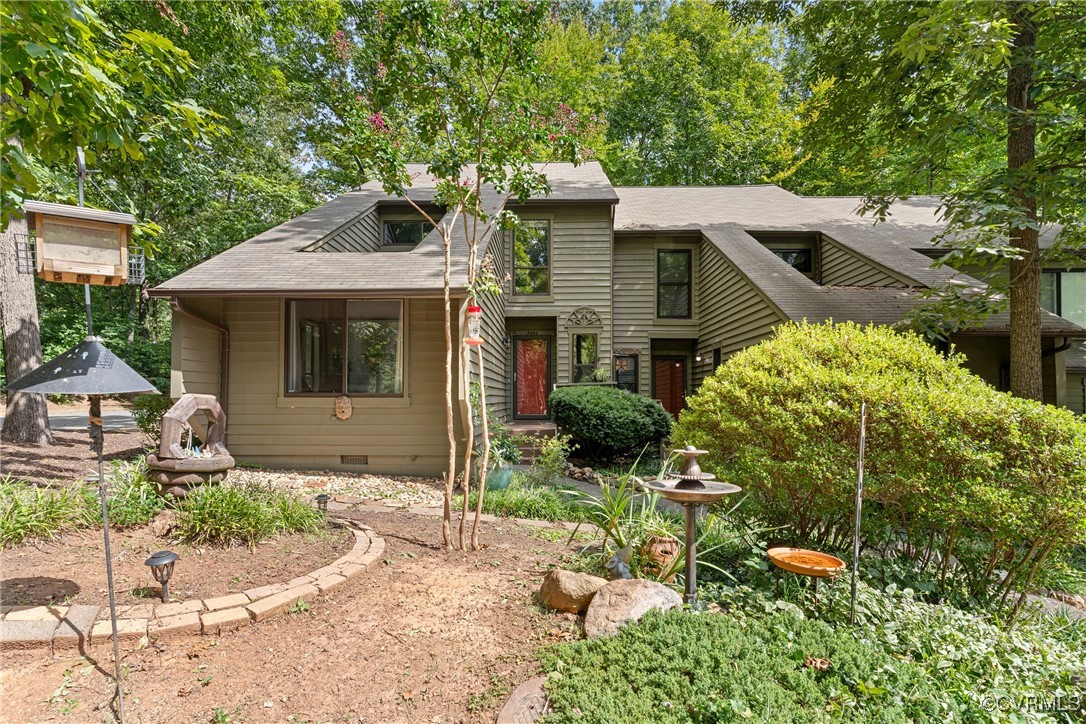 Groundhog Dr, North Chesterfield, VA 23235